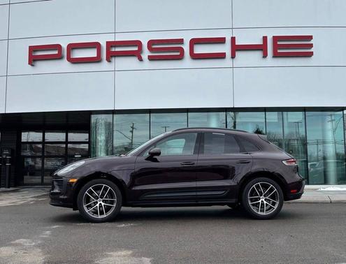 2026 Porsche Macan 