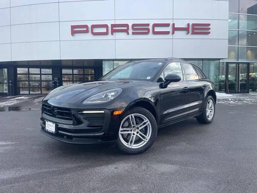 2025 Porsche Macan 