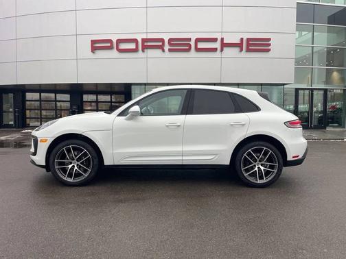 2025 Porsche Macan 