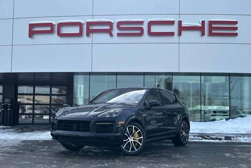 2022 Porsche Cayenne 