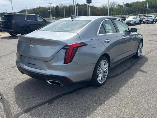 2024 Cadillac CT4 Premium Luxury