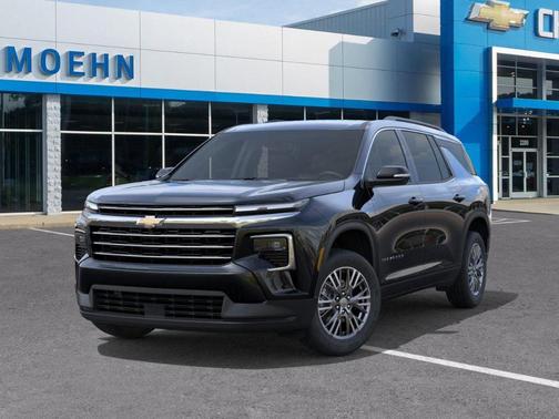 Mosaic Black Metallic 2026 Chevrolet Traverse LT