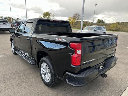 2022 Chevrolet Silverado 1500 Limited Custom