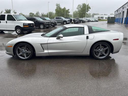 2007 Chevrolet Corvette Base