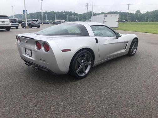 2007 Chevrolet Corvette Base
