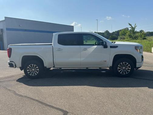 Summit White 2020 GMC Sierra 1500 AT4