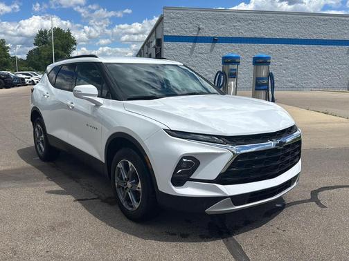 Summit White 2024 Chevrolet Blazer LT