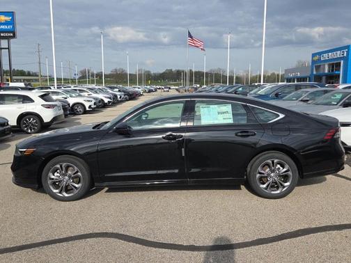 Crystal Black Pearl 2025 Honda Accord Hybrid EX-L