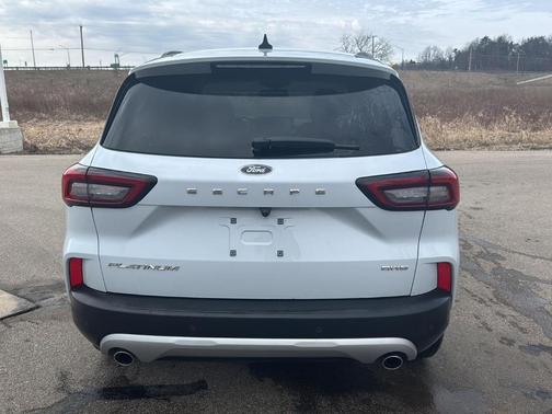 2025 Ford Escape Platinum