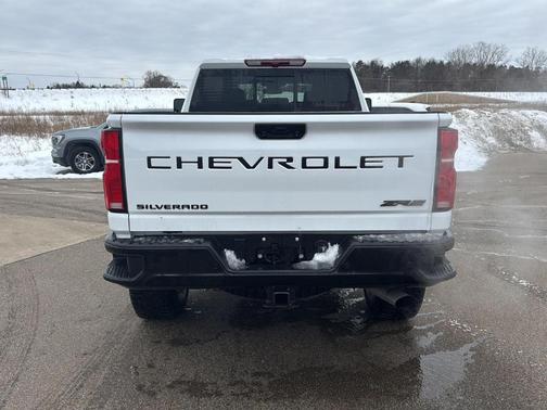 2025 Chevrolet Silverado 2500 ZR2