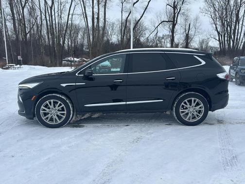 2024 Buick Enclave Essence