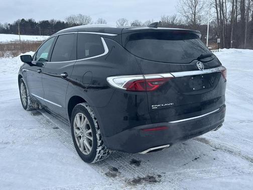 2024 Buick Enclave Essence
