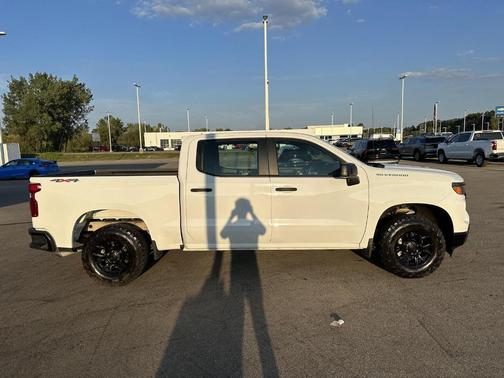 2022 Chevrolet Silverado 1500 WT