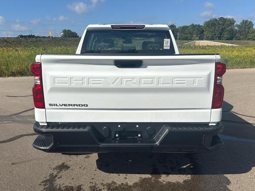2022 Chevrolet Silverado 1500 WT