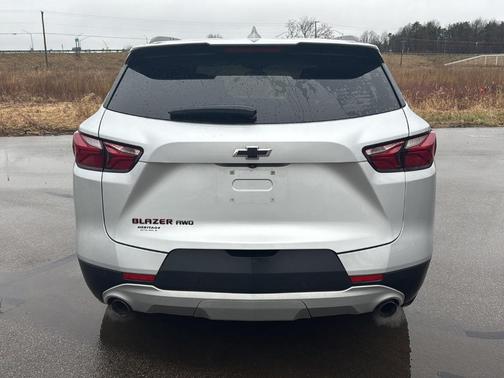 Silver Ice Metallic 2021 Chevrolet Blazer 2LT