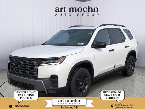 Platinum White Pearl 2026 Honda Pilot TrailSport