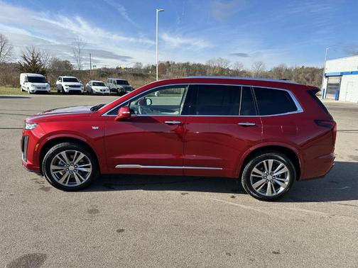 2025 Cadillac XT6 Premium Luxury AWD