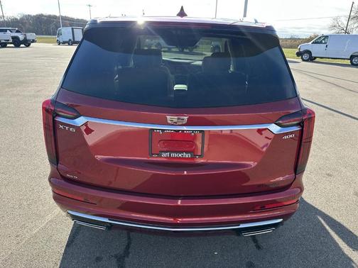 2025 Cadillac XT6 Premium Luxury AWD