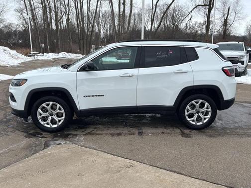 2025 Jeep Compass Latitude