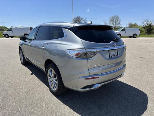 Moonstone Gray Metallic 2023 Buick Enclave Avenir