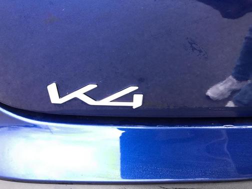 Deep Sea Blue 2025 Kia K4
