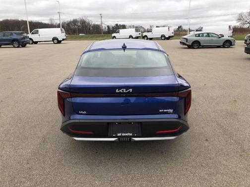 Deep Sea Blue 2025 Kia K4