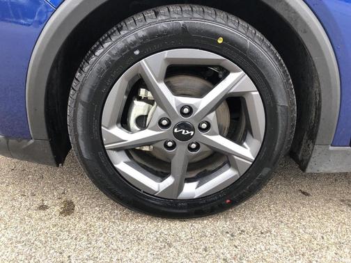 Deep Sea Blue 2025 Kia K4