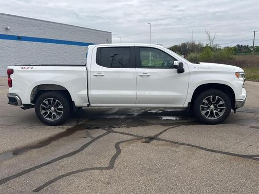 Summit White 2023 Chevrolet Silverado 1500 LT
