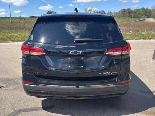 Mosaic Black Metallic 2023 Chevrolet Equinox RS