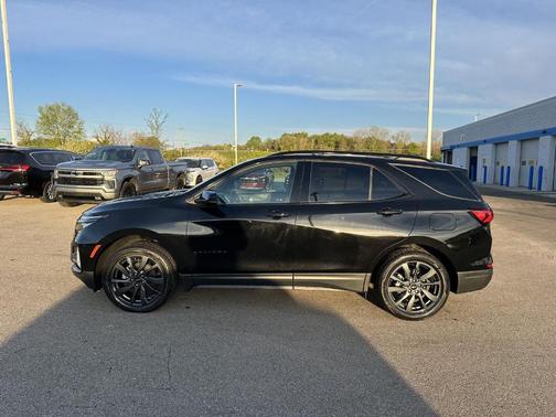 Mosaic Black Metallic 2023 Chevrolet Equinox RS