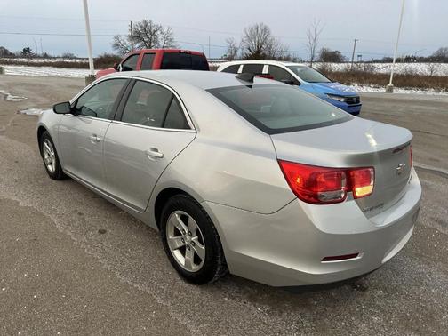 2015 Chevrolet Malibu 1LS