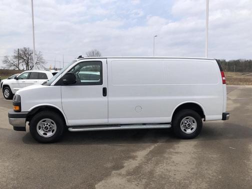 2023 GMC Savana 2500 Work Van