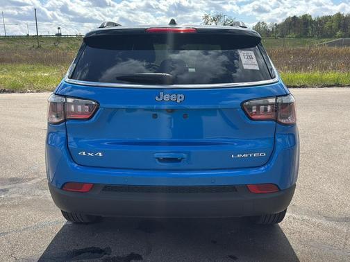 Hydro Blue Pearlcoat 2025 Jeep Compass Limited