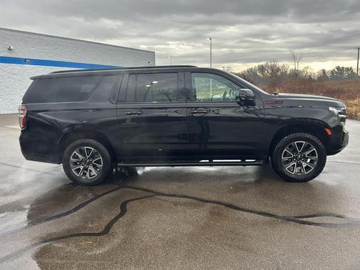 2023 Chevrolet Suburban Z71