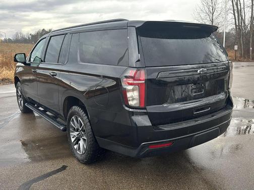 2023 Chevrolet Suburban Z71