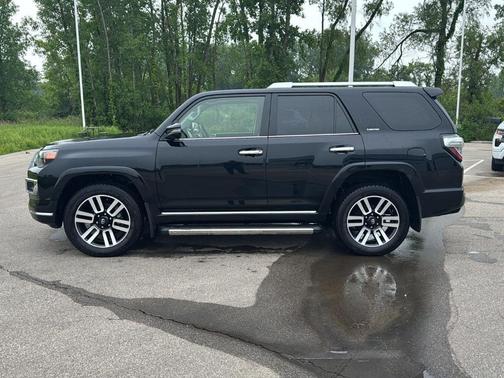2023 Toyota 4Runner Limited
