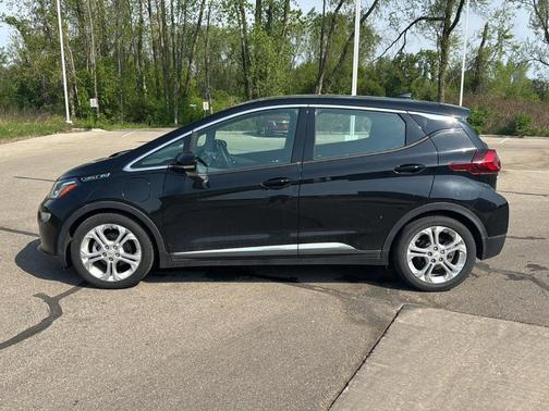 Mosaic Black Metallic 2018 Chevrolet Bolt EV LT