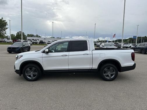 Platinum White Pearl 2023 Honda Ridgeline RTL-E