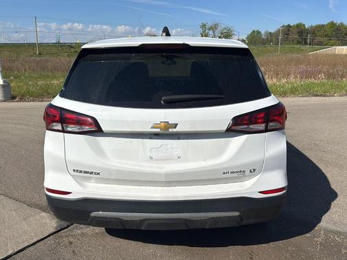 Summit White 2023 Chevrolet Equinox 1LT