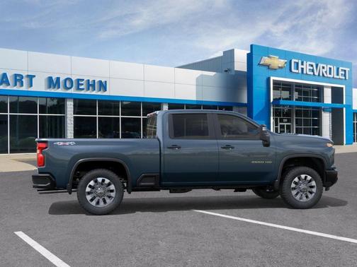 Lakeshore Blue Metallic 2026 Chevrolet Silverado 2500 Custom