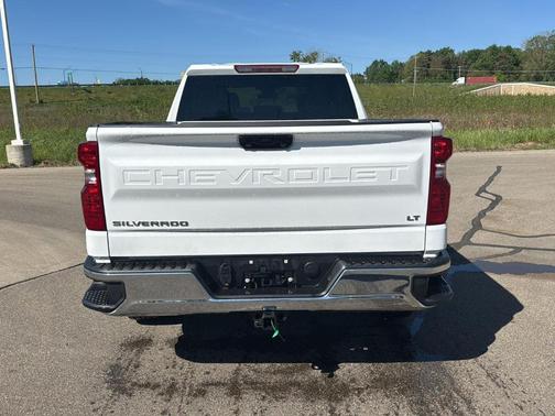 Summit White 2025 Chevrolet Silverado 1500 LT