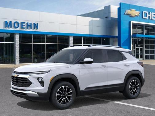 Summit White 2026 Chevrolet Trailblazer LT