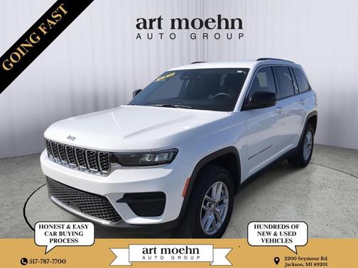 2023 Jeep Grand Cherokee Laredo
