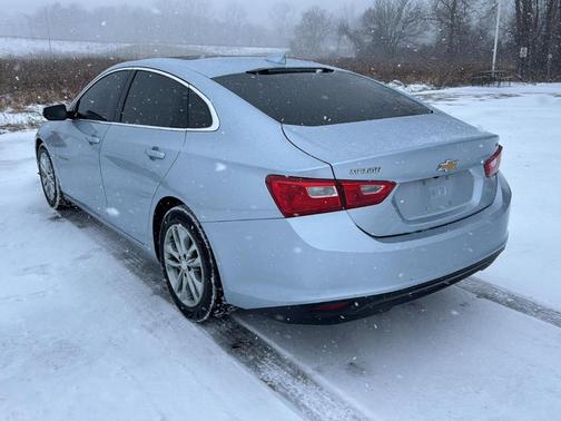2017 Chevrolet Malibu 1LT