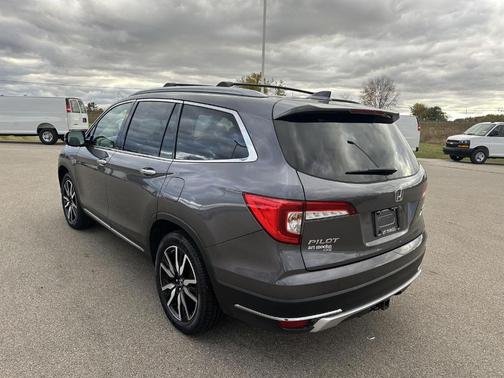2021 Honda Pilot Touring 8-Passenger