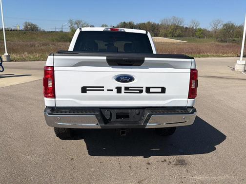 Oxford White 2021 Ford F-150 XLT