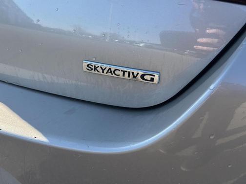 2025 Mazda Mazda3 FWD w/Preferred Package