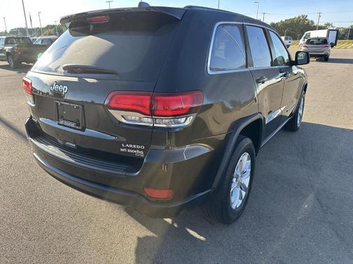 2022 Jeep Grand Cherokee WK Laredo
