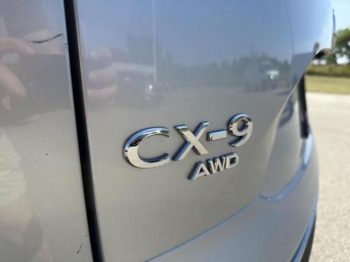 2023 Mazda CX-9 Touring