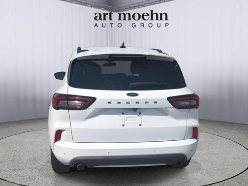 Oxford White 2023 Ford Escape ST-Line